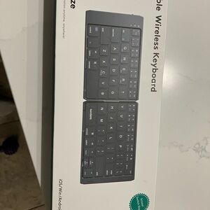 Samsers Pocket Size Bluetooth foldable wireless keyboard